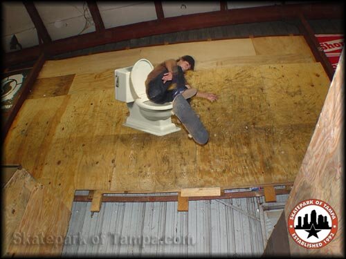 Abdias Rivera - take a poop