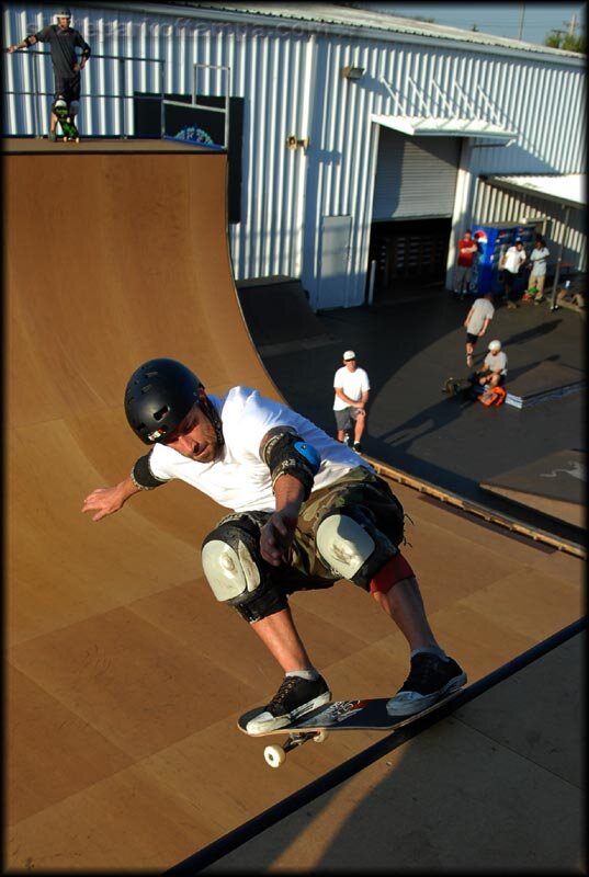 Mike Frazier -  noseslide fakie