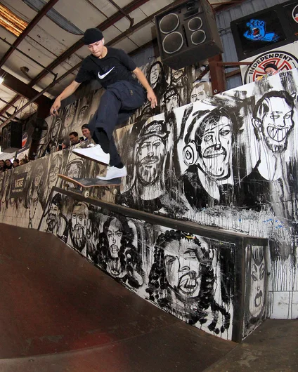 <!--cotc19finals-->

Marcos always turns heads at Clash…Kickflip Back Tail

