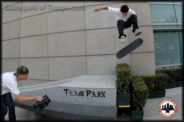 Paul Rodriguez - mob switch flip