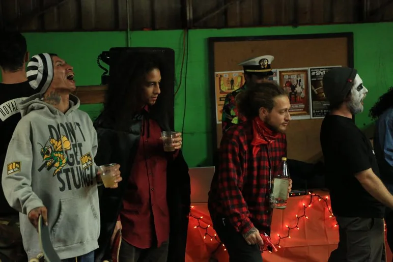 <!-- 2013MatixHalloweenJam -->

Shaqueefa Squad