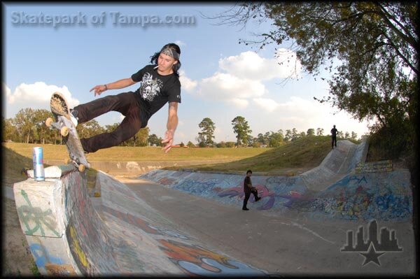 Chris Lehman pivots to fakie