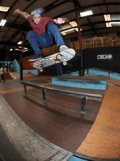 <!--vday16-->
Back on the course, 16-and-up was going strong. Sly Sullivan was blasting these kickflips across the bank-to-bank and wound up in 4th place.