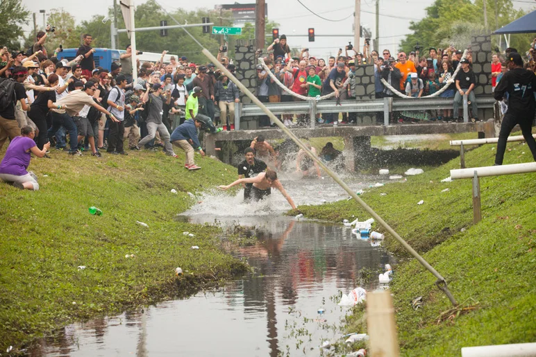 <!-- Bryce Kanights Tampa Pro 2013 Photos --><!-- Bryce Kanights Tampa Pro 2013 Photos -->