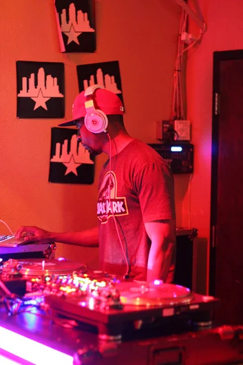 <!--pro15satnight-->
DJ Q-Phunk kept it live for all of us who could make it out to The Bricks for the after party's after party.