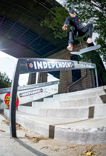 <!--dany19practicephotos-->

Andre Beverly, Kickflip Crook.
