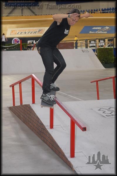 Lorena Lima - feeble grind