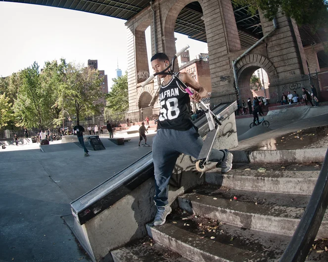 <!--danyc14-->

How many points do you get for tip-toeing down the stairs with a scooter?