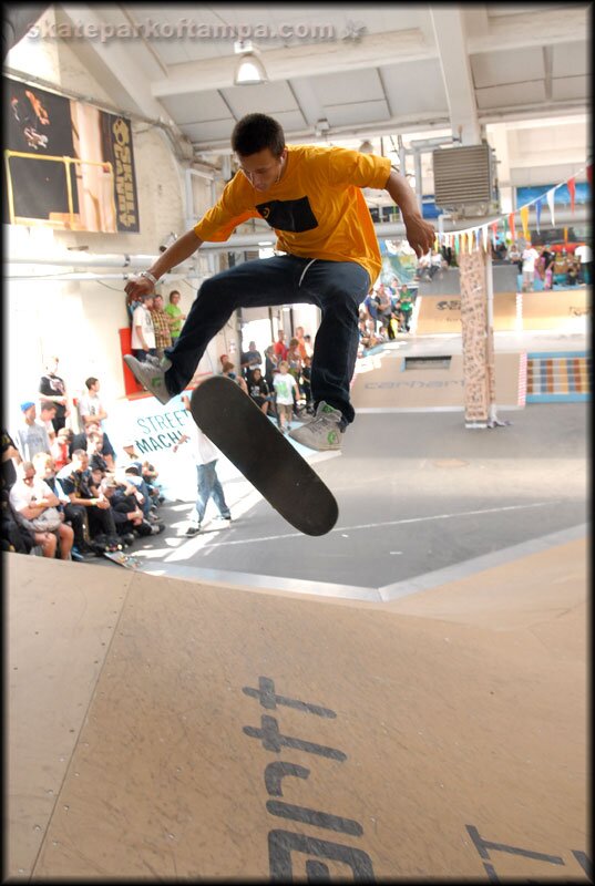 Carlos Ribeiro 360 flip