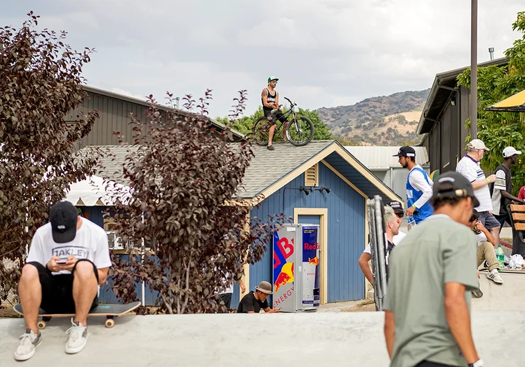 <!--daww17finals-->

Primetime Seating.