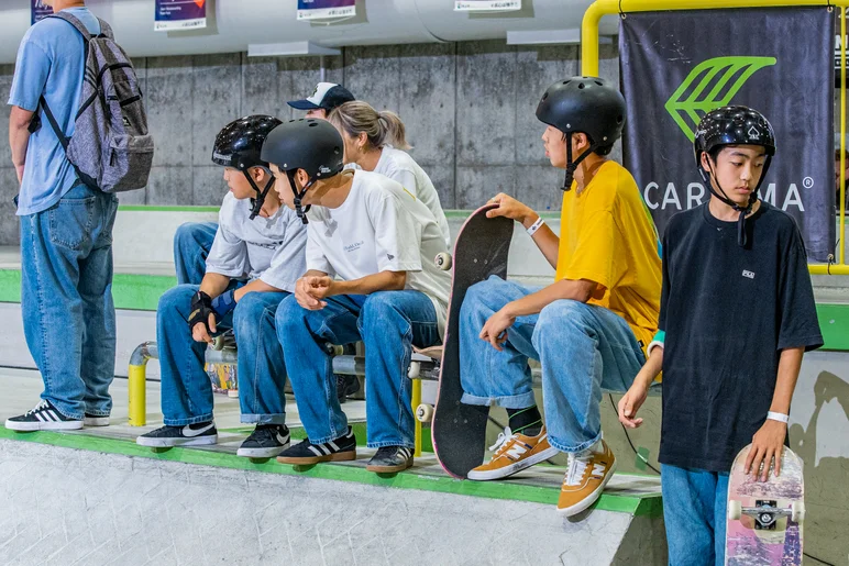 Break ya neck!

<!--damnamjapan2023practice-->