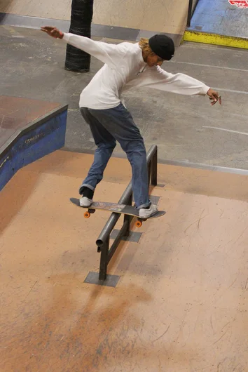 <!--cotc17-->

Malique Simpson - Back Lip