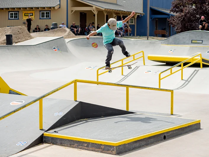 <!--daww17finals-->

Kento Urano can Inward Heel anything but also has the Kicky Frontblunt and just about everything else too.