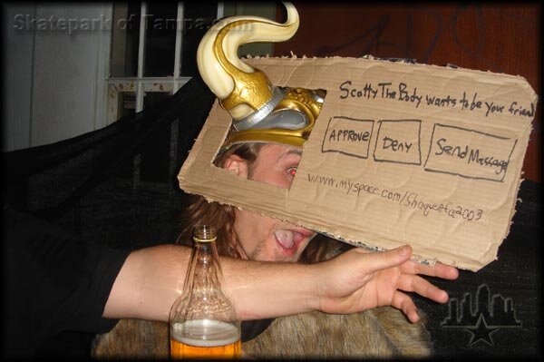 Damn Am at Volcom 2006 Lurk and Chill Photos