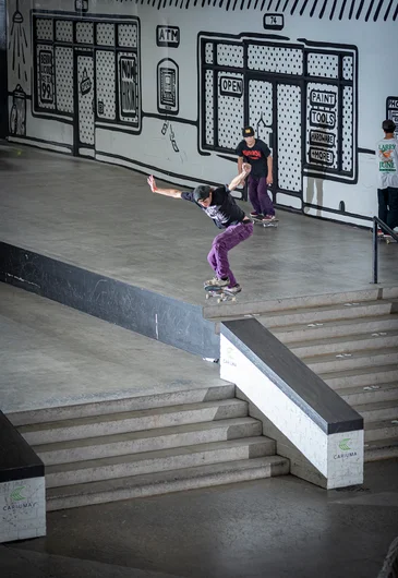 This is a confusing photo, but use your imagination.. Jake Yanko grinded that
whole ledge then gapped to Backlip, it was cool! He got 5th place in Scandal
Best Trick!

<!--damnamla22qualifiers-->