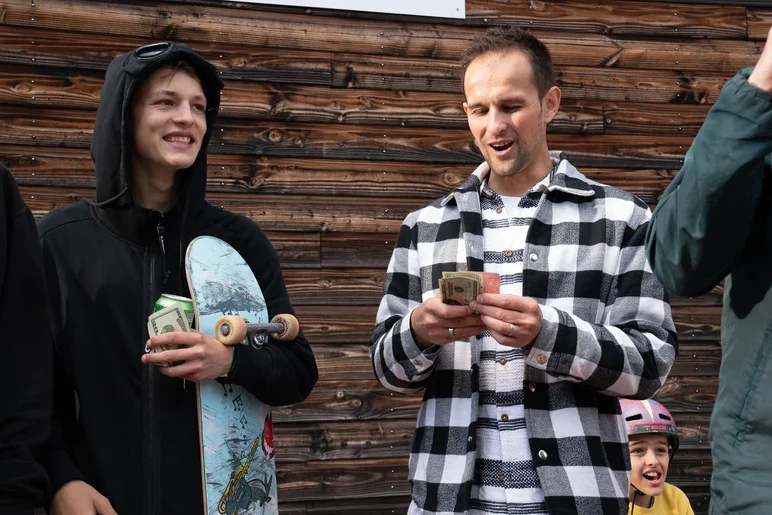 The results are in, and you are getting cash Alex


<!--farnhigh2024-->