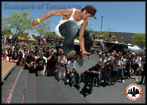 Battle of the Shops 2005 - Kickflip Jacked Grab