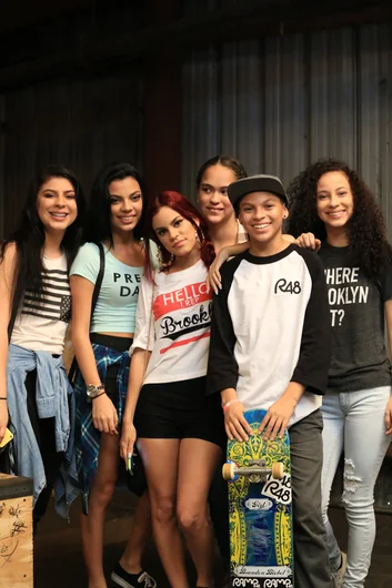 <!--coc2014-->
Marcos Montoya has some fans.