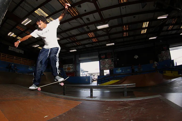 <!--consxpolar17-->

John Teaff - Front Crook