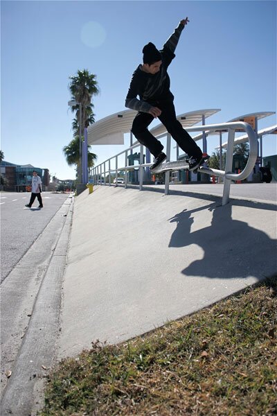 Robbie Kirkland nails a back 180 nosegrind