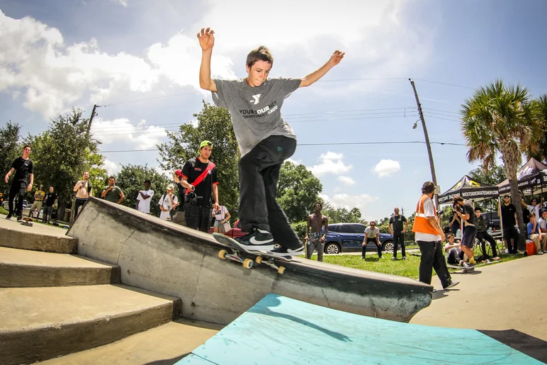 <!--gsd19photos-->

Michael Premet rules. Back Tail into the Ramp.
