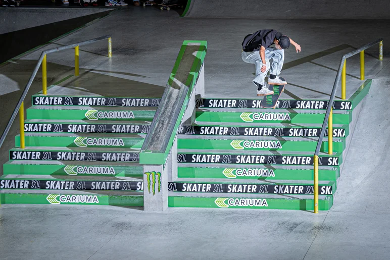 Followed by a heelflip down the set for good measure

<!--damnamjapan2023mensqualifiers-->