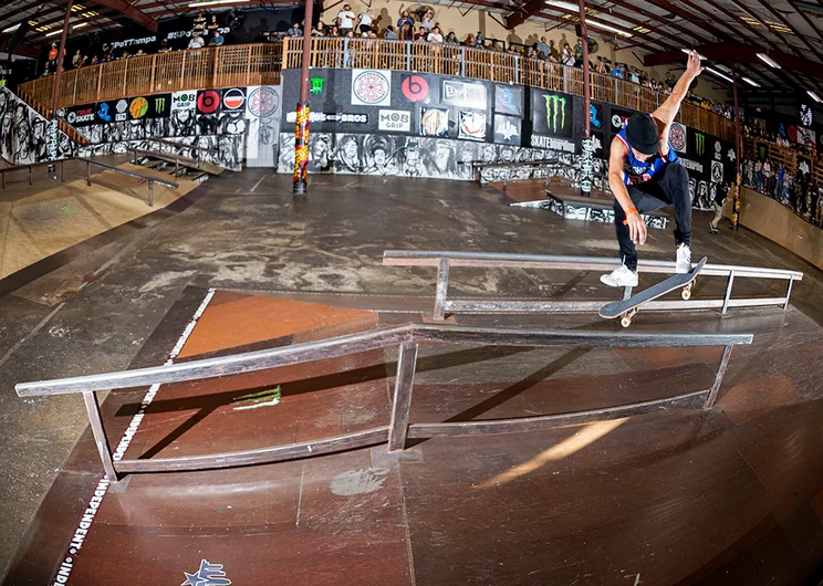 <!--am18openquals-->

Lester Cepero nails the Biggie Front Board and then follows thru with Biggie Front Blunt.