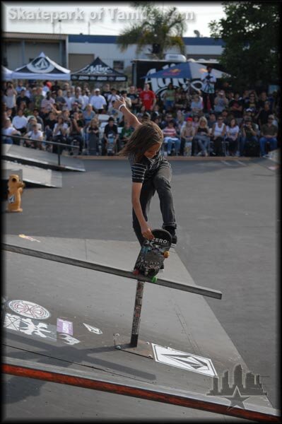 Donovan Piscopo – crail grab frontside bluntslide