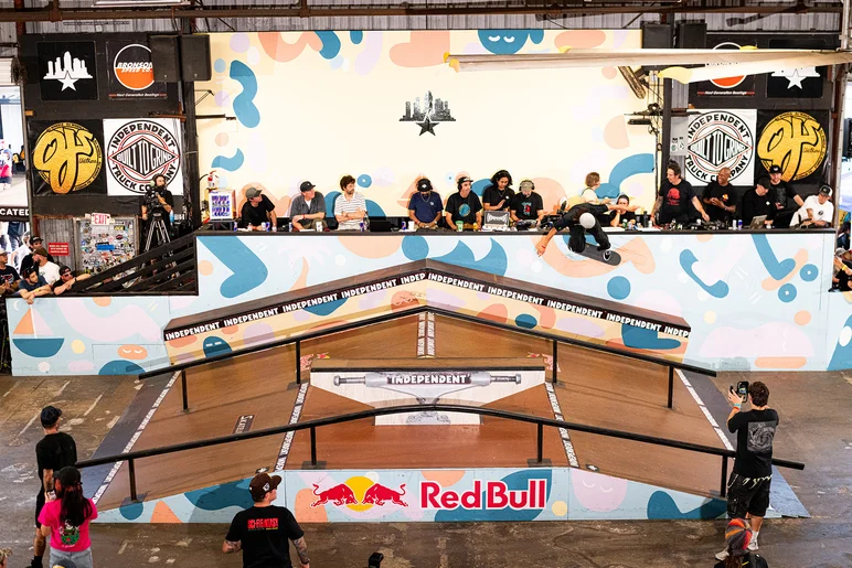 Jhanka Gonzalez Gap to Wallride all the way and poppin the corner