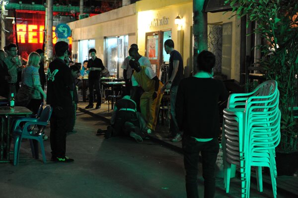China: dive bar fight
