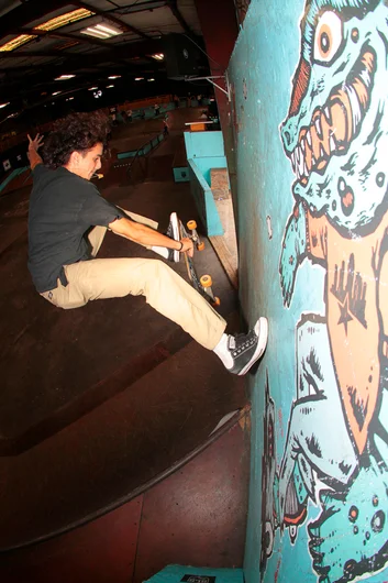 <!--eotmjuly16-->

Alejandro Burnell - Fastplant off the wall back into the 6ft QP to round things up inside.