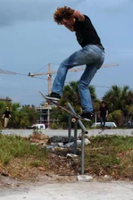 Anton - frontside bl