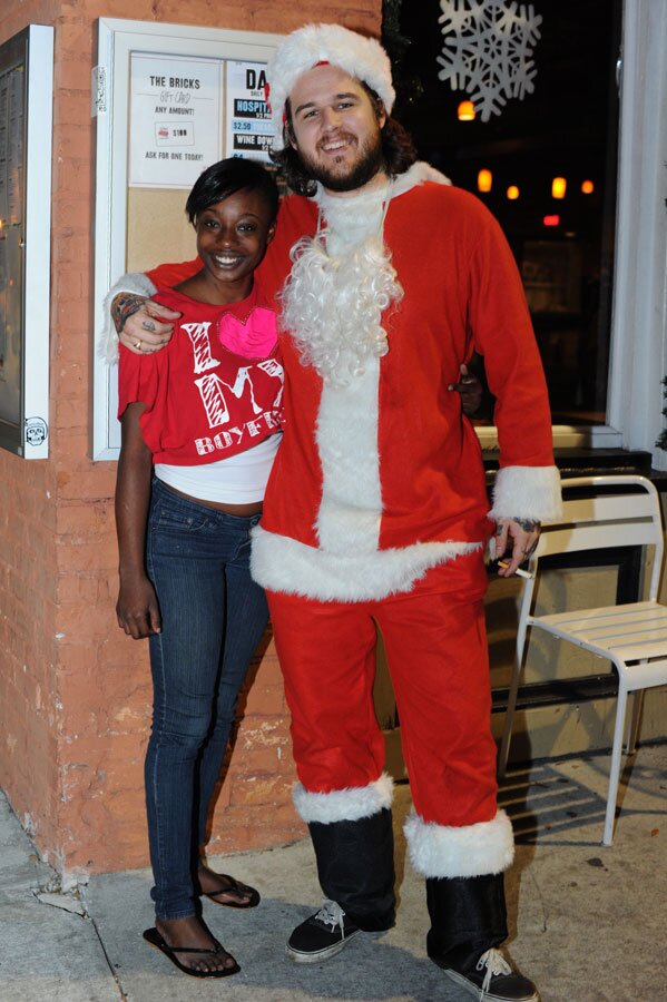 Santa getting all kinds of street corner love