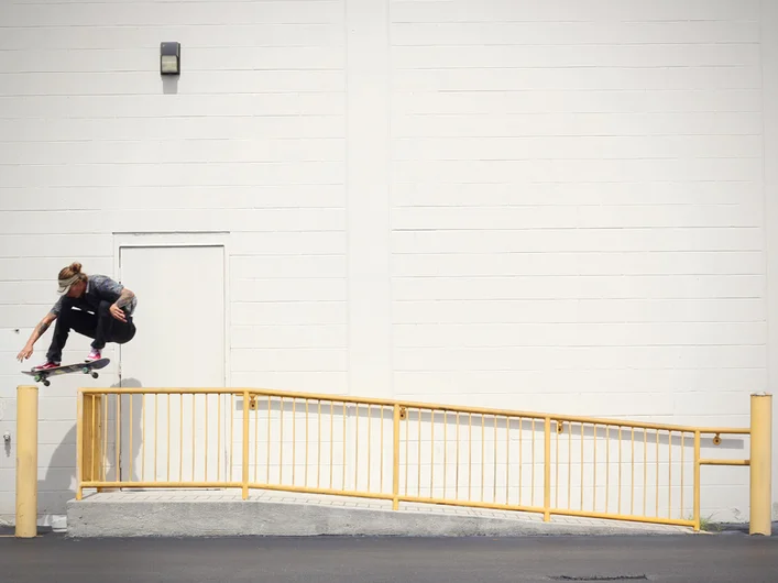 <!--veervidphotos-->
Eric McKenney - bar hopping.