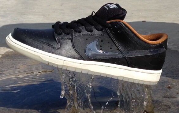 Nike Black Rain Icon
