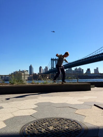 <!--NYCRT-->

Cameron Hunt, nose grind.