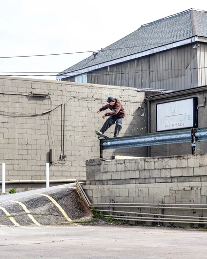 New SPoT team addition, Dylan LaBrake, with a quick Front Board to back up Peter

<!--atl2023trip-->