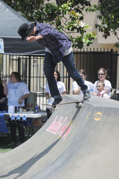 Heath Kirchart - backside tailslide