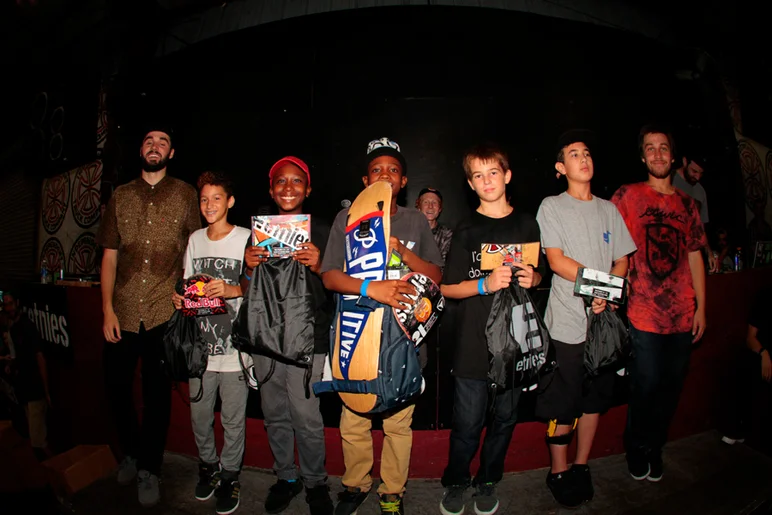 <!--btsb15-->

9-12 Awards. <a href=