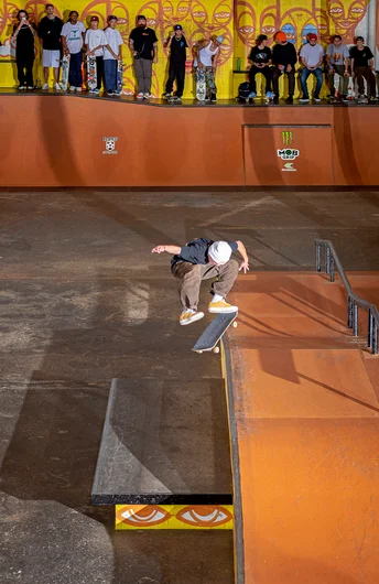 Devin Flynn takes the distance to flat with a KF
<!--TampaAm21Qualifiers-->