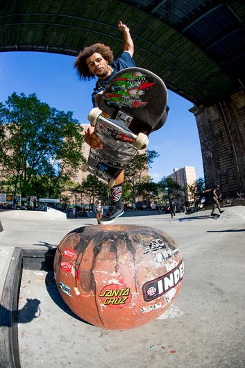 <!--danycsat-->

Blake Johnson stomped on some fruit in his finals run and took a fast plant over the moderately large apple. I mean it's really not that big compared to say, Blake?