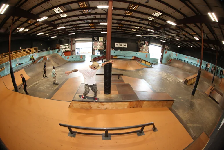 <!--coursephotos16-part2-->
Peewee Kirks at it again with a nosegrind.