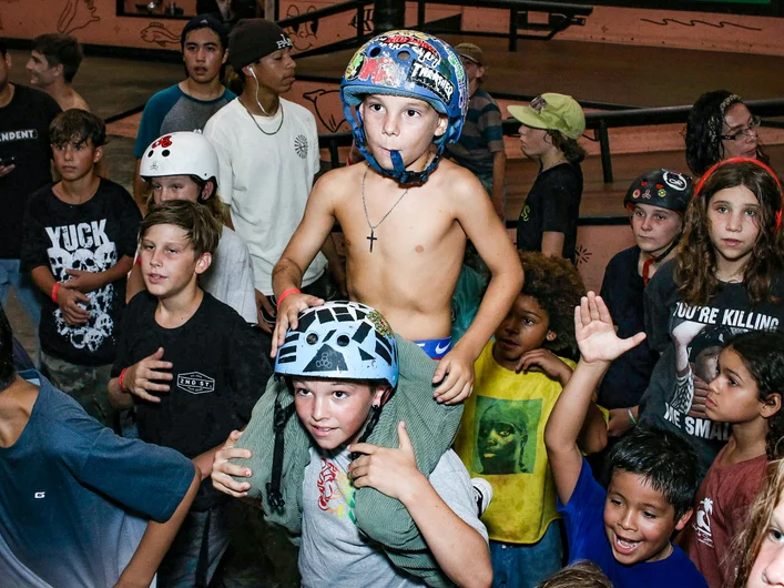 Properly mounted and helmet strap in mouth. Awaiting the product to fly into the air.


<!--backtoschoolbash23-->