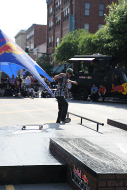 Matt Fink - manual backside nosegrind