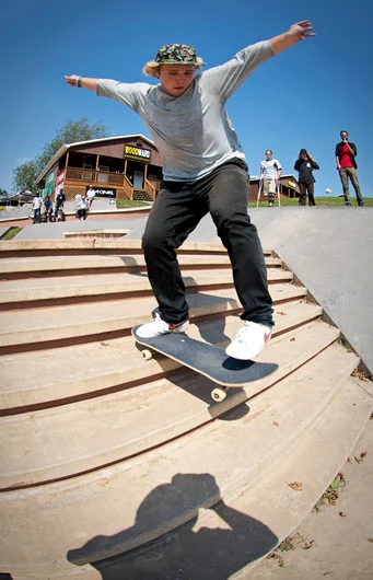 <!--wpa-sat-->

Next Event: The Independent Trucks Best Trick contest.  Jamie Foy gets things cracking conveniently with a Firecracker.