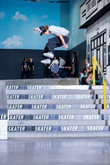 Ray Corey went viral for his lazer flip to hat catch. Peep his IG for the clip!

<!--damnamla2023finals-->