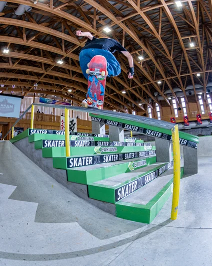 Taiga Nagai with a 270 noseblunt.


<!--damnamjapan2023mensqualifiers-->