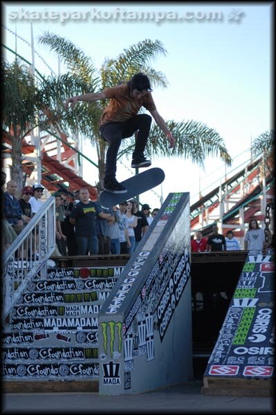 Garrett Hill - 360 flip frontside 50-50