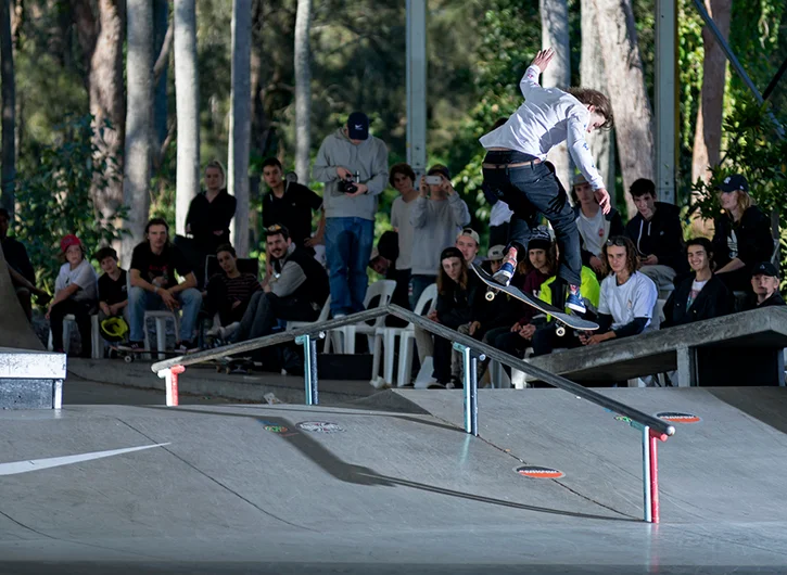 <!--daausfinals-->

Sam Atkins is frickin good man!!  Kicky Backlip in the Finals.