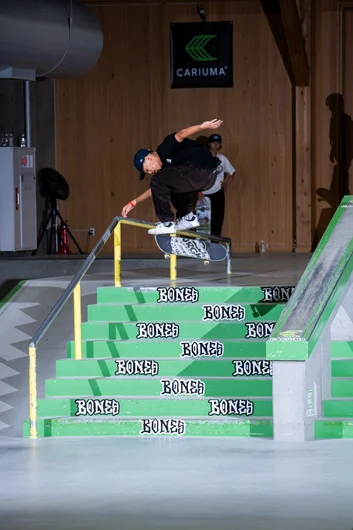 Kanade Nishiyama gets in on the session with some hardflip perfection

<!--damnamjapan2022day1-->